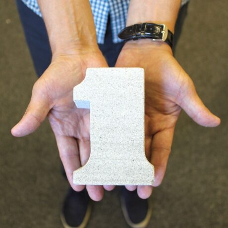 bG9jYWw6Ly9tZWRpYS8xSC9BRC82MFIzMEMxRzZHUzNBRDFIL2U0OWY3YjA1LmpwZWc