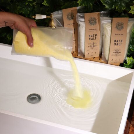 bG9jYWw6Ly9tZWRpYS9ISi9KQy82MFIzMEMxSjY0VDNKQ0hKLzU4NTljNWI0LmpwZw