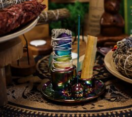 Palo Santo Stick & Smudge Holder - Mandala - Metalic Rainbow