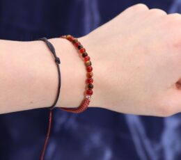 Zodiac Crystal Candle with Gemstone Bracelet - Leo