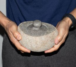 Natural Riverstone Grounding Pot - Large (aprox 15x12cm)