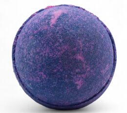 Yorksire Violet Bath Bomb - 180g