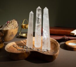 Gemstone Six Face Obelisk Poins approx 17cm - Rock Crystal