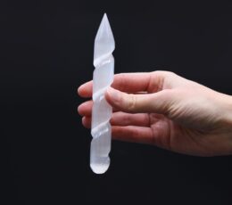 Selenite Spiral Wands - 16 cm (Point One Ends)
