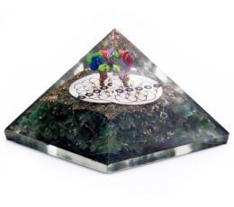 Orgonite Pyramid - Green Acewnturine nd Flower of Life - 70 mm