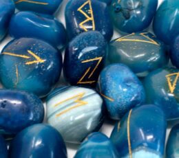 Runes Stone Set in Pouch - Blue Onyx