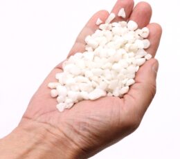White Quartz Gemstone Chips Bulk - 1KG