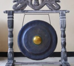 Medium Gong in Stand - 50cm - Black