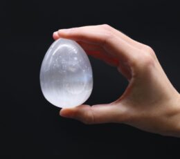Selenite Egg - 5 - 6 cm